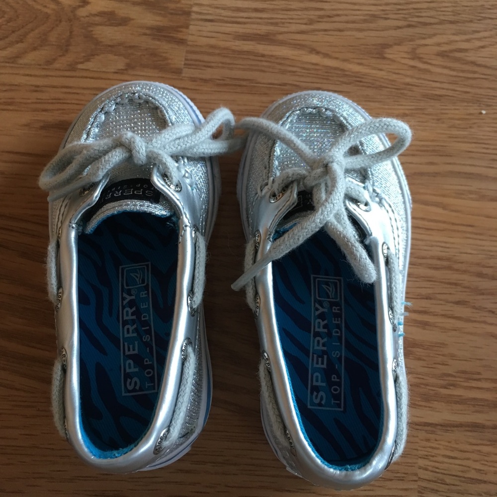 Sperry boat shoes